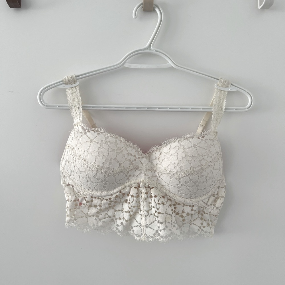 VS Lace Bralette